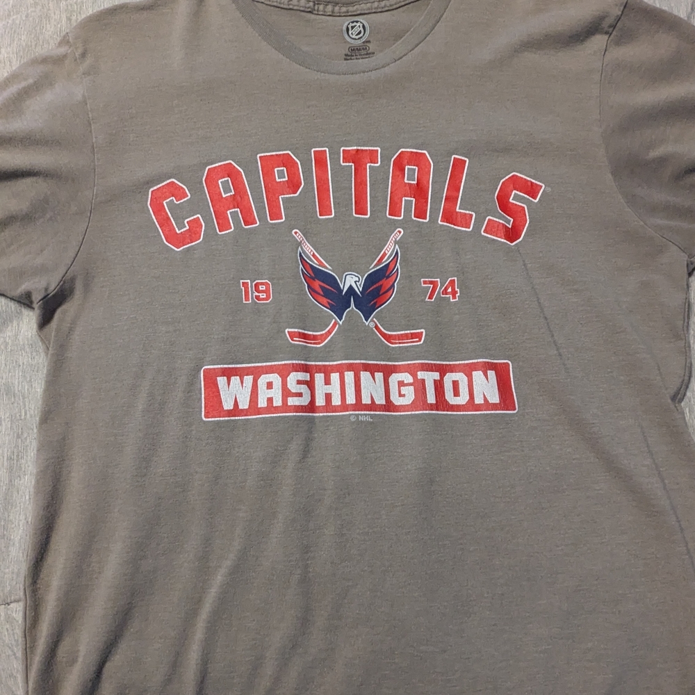 NHL Gray Crew Neck T-Shirt